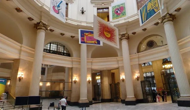 Fachada del Centro Cultural Banco do Brasil, en el Centro de Río