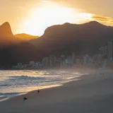 Vista de la costa de Ipanema y Leblon desde la Pedra do Arpoador
